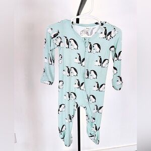 Kate Quinn bamboo zip up. Very gently used, maybe worn twice.